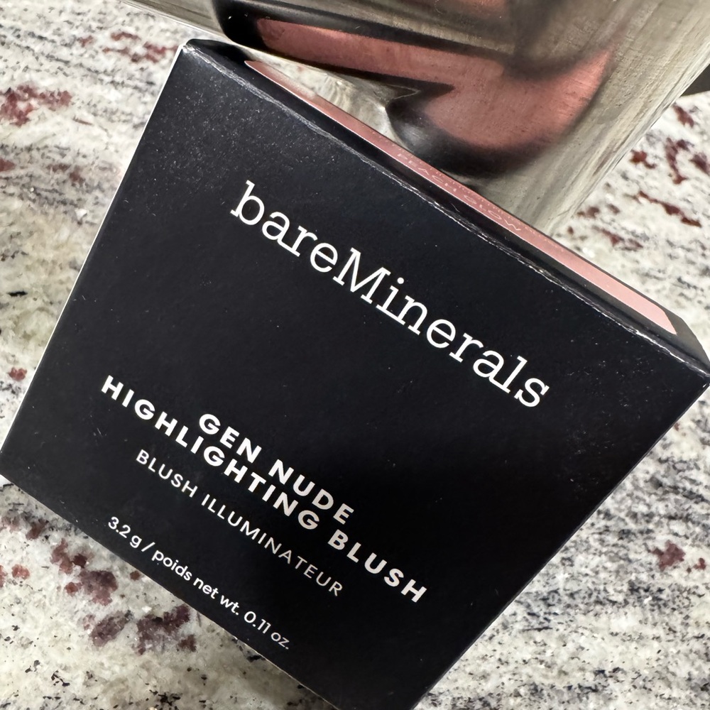 bareMinerals Gen Nude Highlighting Blush - brand new - peach glow